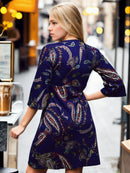 Vestido Curto Viscolycra Mangas Flare Paisley Azul