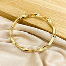 BRACELETE DOURADO FIO QUADRADO TORCIDO