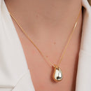 COLAR FEMININO GOTA HAILEY NA VENEZIANA