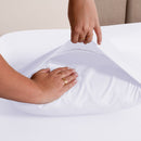 Par de Fronhas Versatile Ponto Palito 2 Peças 70cm x 50cm 100% Poliéster Micropercal 300 Fios