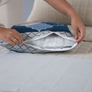 Kit Peseira de Cama Grécia 5 Peças King 60% Algodão / 40% Poliéster Jacquard com Franja Acompanha Almofadas Cheias