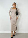 Vestido Feminino Midi em Ribana Manga Longa Decote Quadrado Eliana Ref. 1498