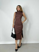 Vestido Feminino Midi em Ribana Regata com Gola Falsa Roberta Ref. 1499