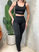 Conjunto Fitness em Poliamida Top com Recorte e Calça com Bolsos Larissa Ref. 1572