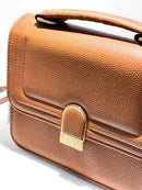 Bolsa Média Quadrada em Couro Sintético com Alça Ref. 1626