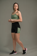 Short Feminino Meia Coxa com Bolso