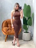 Vestido Midi em Malha Romantic Frente Única e Gola Chocker Ref. 1833