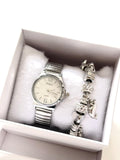 Relógio Feminino Analógico com Pulseira Berloque Carla Ref. 542