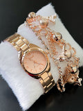 Relógio Feminino Analógico com Pulseira Berloque Paula Ref. 542