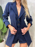 Conjunto em Alfaiataria Blazer Embutido e Shorts Risca de Giz Alexandra Ref. 1945