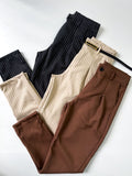 Calça em Alfaiataria Skinny Risca de Giz Gislaine Ref. 1962